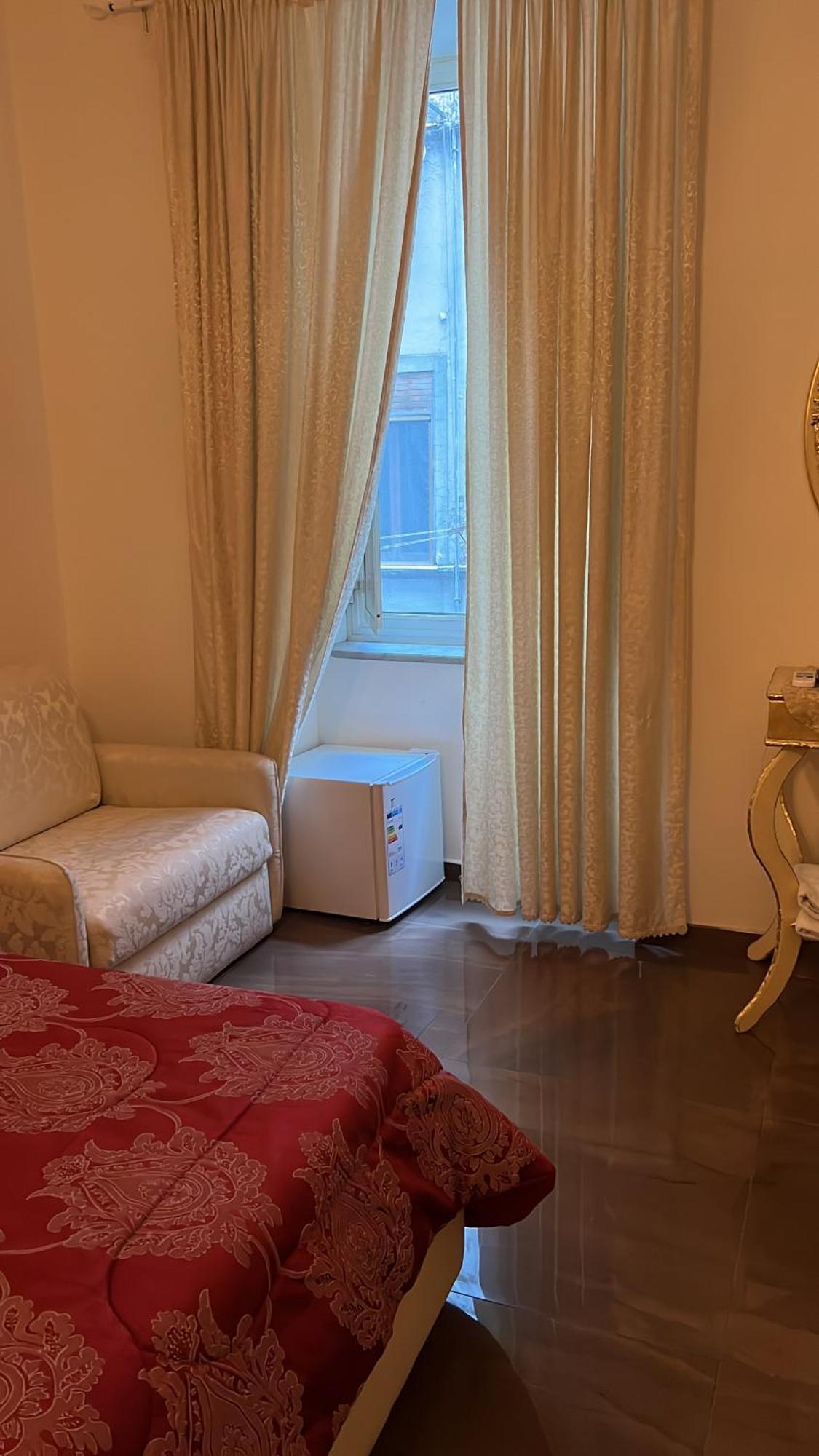Bed and Breakfast Beb Mariafrancesca Nápoles Exterior foto