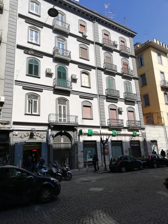 Bed and Breakfast Beb Mariafrancesca Nápoles Exterior foto
